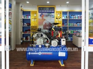 may-rua-xe-piston